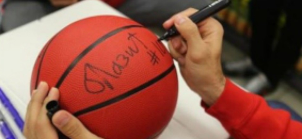 Košarkaši Crvene Zvezde u IDEA Super u Ušću