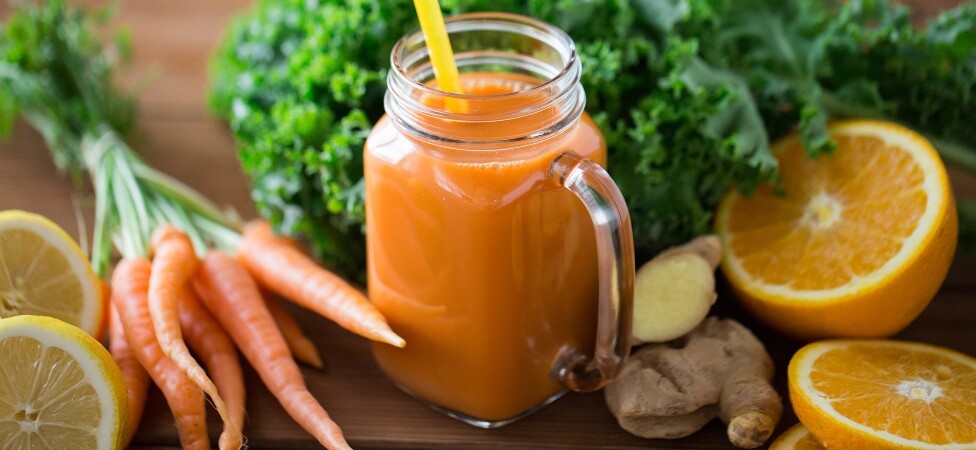 Osvežavajući citrusni napitak sa đumbirom