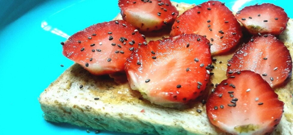 Cheesecake jogurt tost s jagodama